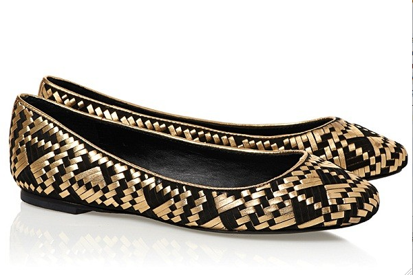 Rebecca-Minkoff-Uma-flats-with-fresh-black-and-gold-pattern