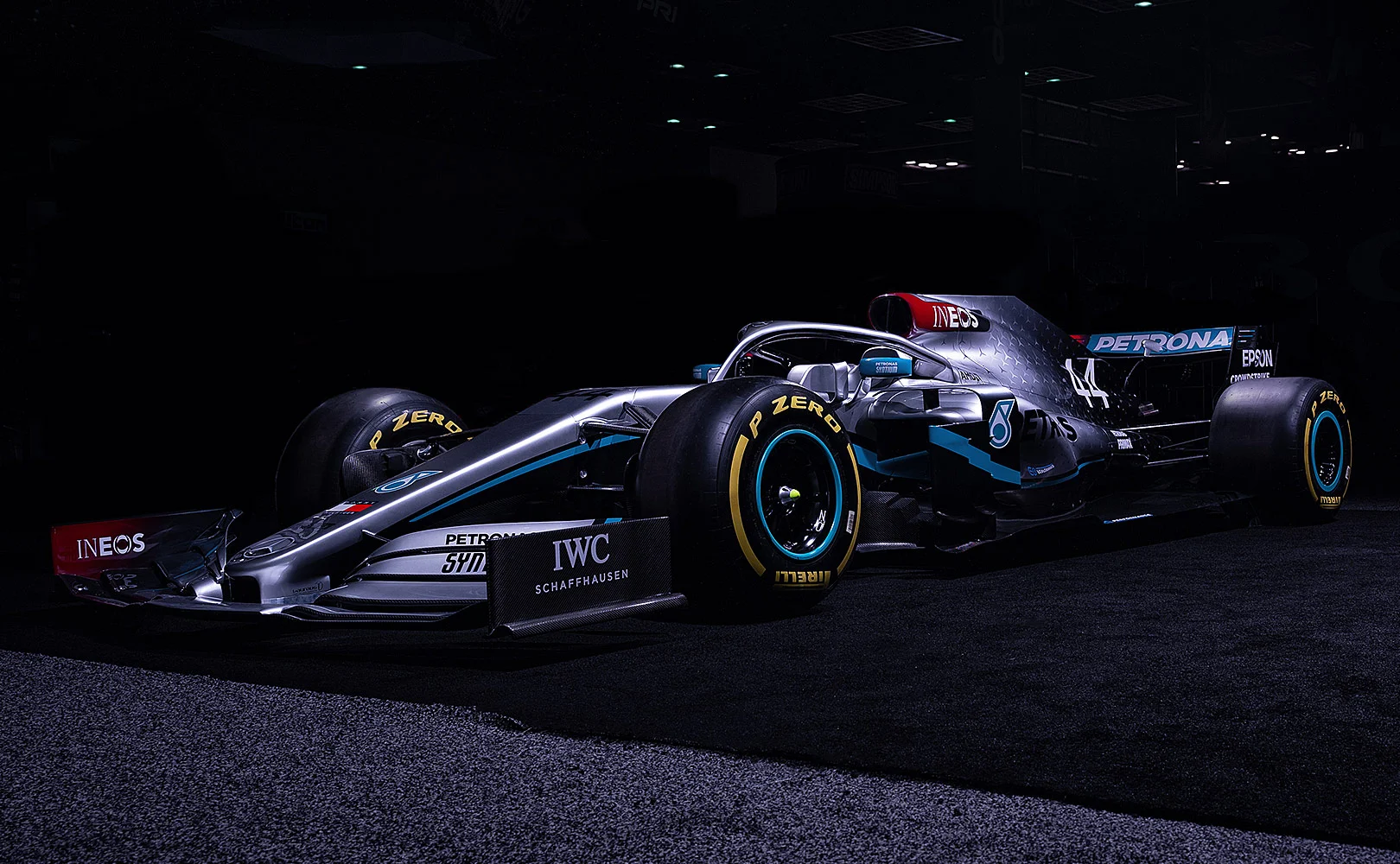 Performance racing industry pri show racecar formula 1 one